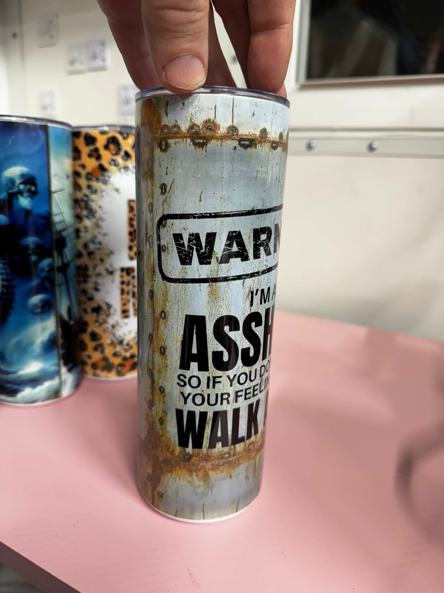 Warning tumbler