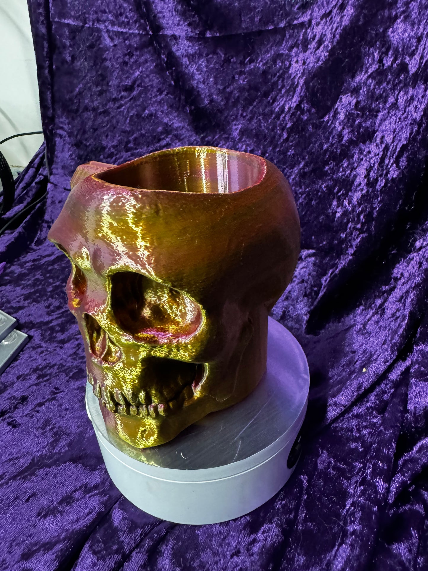Skull koozie