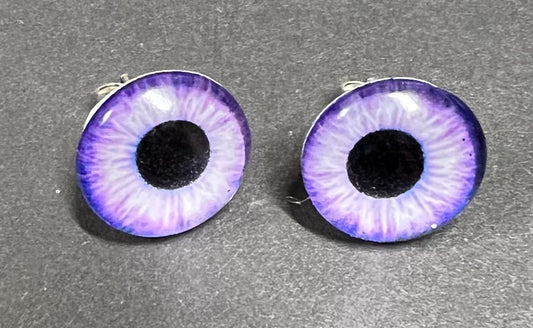 Eye stud earring